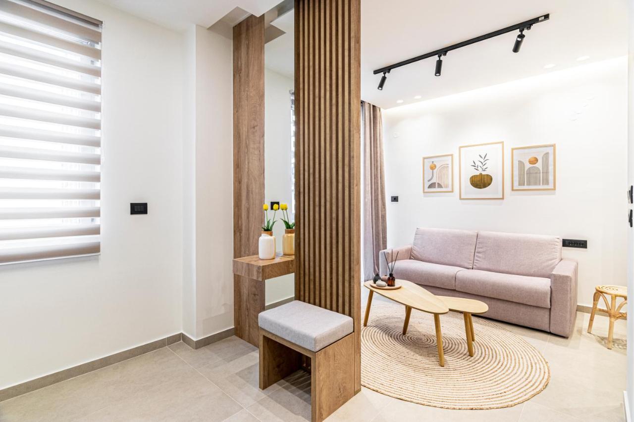 Clic - Comfort Luxury In City Of Ioannina Eksteriør billede