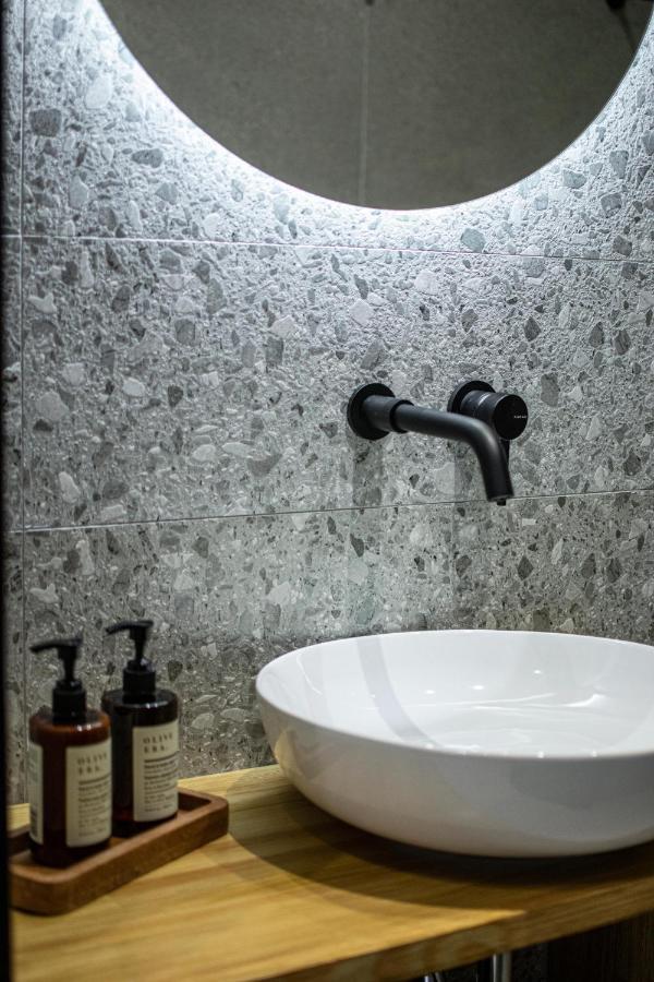 Clic - Comfort Luxury In City Of Ioannina Eksteriør billede